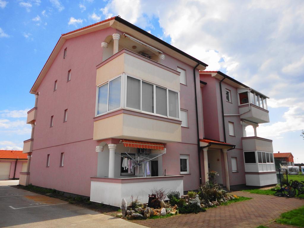 Apartment Anna Fazana Exterior photo